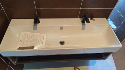 IMG-20250407-WA0017